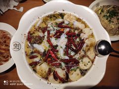 老坛酸菜鱼-江渔儿酸菜鱼专门店(明珠广场店)