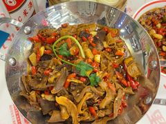 -堂瓦里·33年传统赣菜(第一街区店)