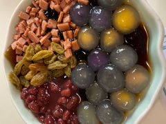 俏皮冰汤圆-付掌柜在成都·热炒砂锅集(金禾店)