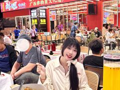 -刘姐啤酒鱼民族演艺餐厅(西街总店)