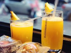 -black rainbow coffee