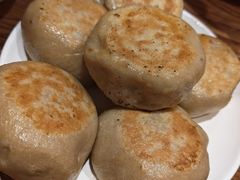 门钉肉饼-清真吴记门钉肉饼·喜多利