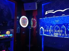 -UK派对KTV(日月广场店)