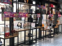 -首创奥特莱斯(西安店)