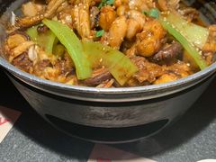 -蛙小侠·沸腾砂锅牛蛙(增城东汇城店)