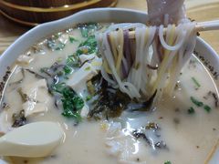 -广州白马服装市场