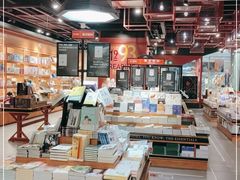 -西西弗书店&矢量咖啡(凯德晶萃广场店)