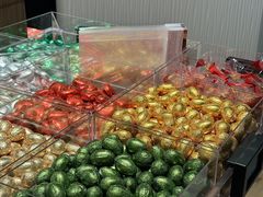 -Laderach 莱德拉(上海环贸iapm店)