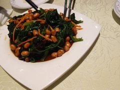 -小锅饭豆腐馆(建大店)