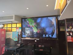 -川流不息·地道川菜·小龙虾(松东路店)