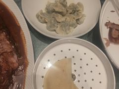-凤凰园烤鸭店·唐山菜·传承花椒肉(老唐丰路店)