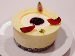 -潮一不贰·法式甜品·生日蛋糕·西式简餐(外滩店)