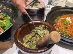-费大厨辣椒炒肉(高铁吾悦广场店)