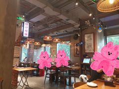 大堂-炉小二铜锅牛蛙•川湘菜(三里屯店)
