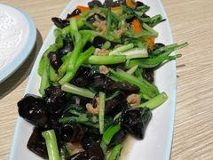 -小船渔村•大连菜•大连焖鱼(黄河路店)
