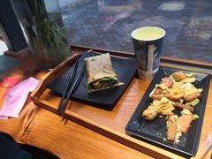 杂粮煎饼-八月美食小馆(银泰城总店)