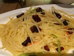 酸辣土豆丝-老板恋上鱼(印象城店)