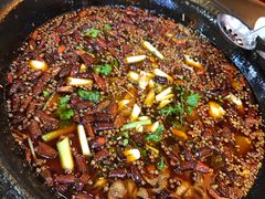-烧哥美蛙肥肠鱼火锅·十五年社区店