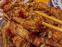 -喝丢一只鞋海鲜烧烤·海肠捞饭(东关街店)