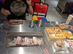 -马路牙子烧烤音乐酒馆(望京店)