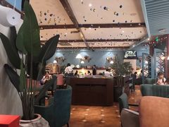-芭莉与彩虹西餐厅(成都合生汇店)