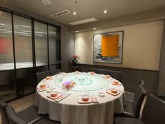 -杨氏青龙虾·吃蟹季(金盛路总店)