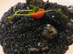 墨鱼汁蛤蜊烩饭-IL Forno 意坊·意大利餐厅(温州万象城店)