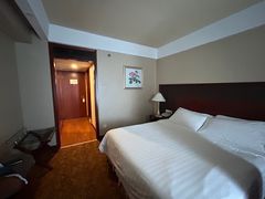 -汕尾巴黎半岛酒店