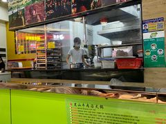 门面-黑山牛肉汤火锅(花城汇店)