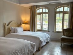 -平湖九龙山庄园圣马可酒店