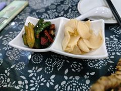 -八两八金·莱芜特色炒鸡(市南漳浦路店)
