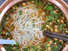 -云阿蛮云南生烫牛肉米线(奉贤路店)