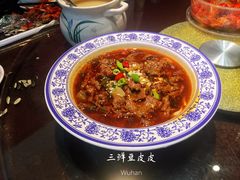 酸菜牛肉-刘胖子家常菜·蹄花焖藕(中央花园店)
