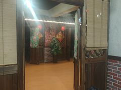 -人民公社铁锅炖·东北菜(卫国道店)