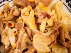 -彩蝶谷美食廊·粤式经典南番顺·铁板烧烤泰风味(广州长隆酒店)