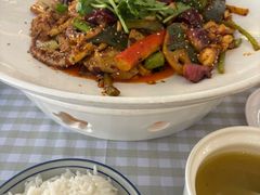 -拿渡·水煮鱼麻辣香锅(王府井奥莱·香江小镇店)
