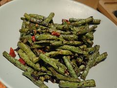 -蜜桃餐厅·伴山(绿宝广场店)