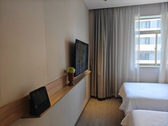 -如家商旅酒店(上海徐家汇柳州路桂林公园地铁站店)
