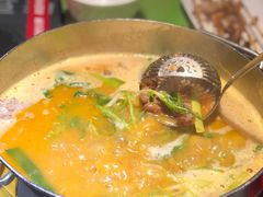-四季喧黔味豆米火锅(万达广场店)