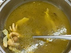-大眼强五杯鹅·桑拿鸡煲