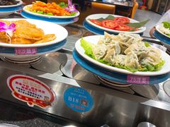 -钱小主·自助回旋烤肉火锅餐厅(东方新天地店)