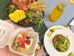 -公园北鹿·铃兰餐厅(齐盛湖店)