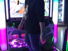 -世代星球·保龄球·镭战真人CS·团建(杨浦店)