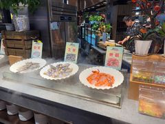 -遇上西雅图多融合海鲜自助餐厅(中房金谊广场店)