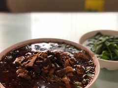 -崇州余荞面(落虹桥店)