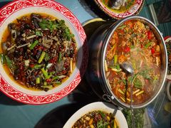 -牟记江湖重庆地标特色菜鱼蛋海鲜羊蝎子(巴南区黑金冠十多年好店)