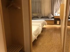 -全季酒店(合肥安徽医科大学店)