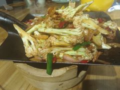-偶屋里钵少爷(时代广场店)