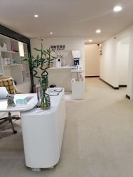 -JNK皮肤管理中心