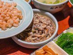 -裕兴记•蟹黄面馆(人民广场店)